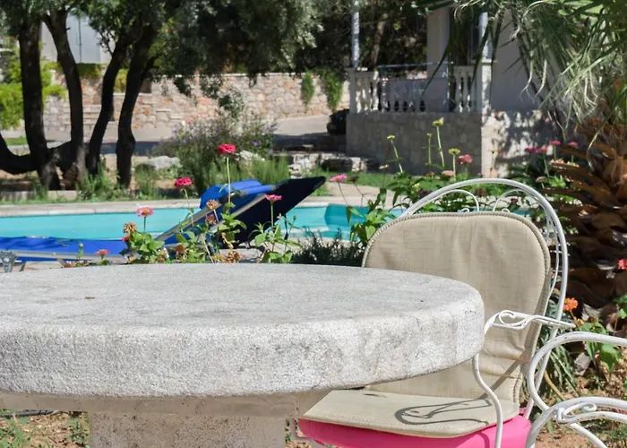 Doroufi Apartament