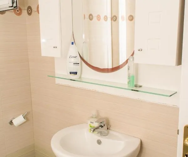 Apartament Doroufi